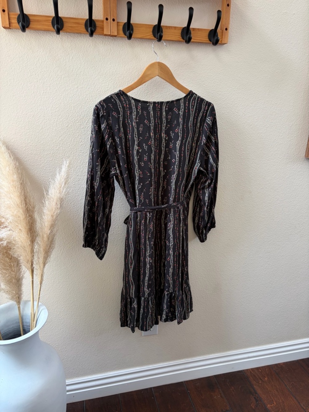 Lovestitch Black Patterned Wrap Dress with Tie Waist - Picture 4 of 4